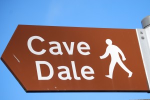 Cave Dale sign